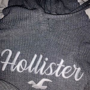 Hollister sweater